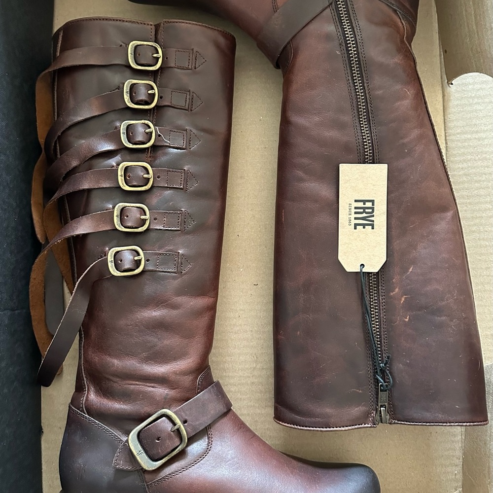 New with tags “Veronica strap tall” Frye boots. - Picture 5 of 8